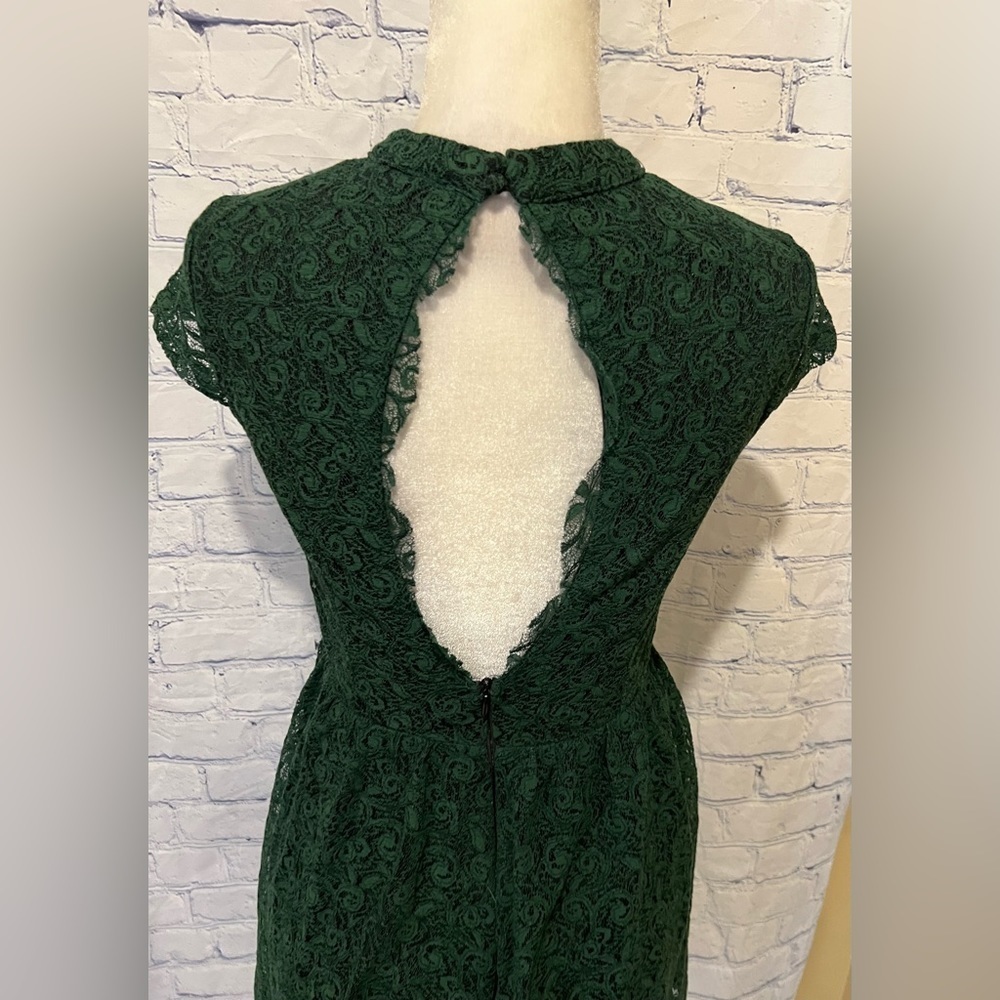 Romeo + Julliet Couture Womens Green Lace Open Back Fit And Flare Dress Sz Small - Picture 5 of 8